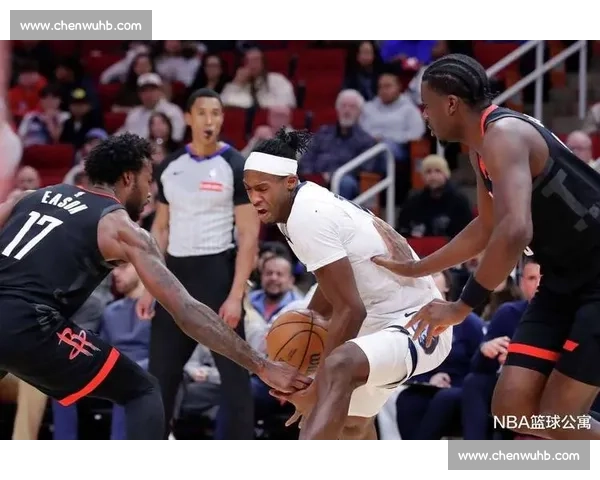 火箭队迎战灰熊队:新赛季揭幕战精彩对决,谁能掌控比赛节奏